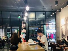 大堂-星巴克臻选(广州东山锦轩店)