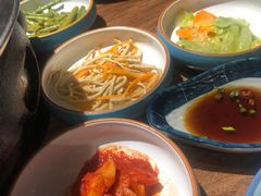 -明洞阿姨·韩式酱蟹烤肉·创意料理(三元桥店)