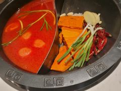 -围炉·川味鲜货火锅(万达珍珠坊店)