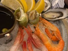 -斯普汇生蚝牛排馆(中骏世界城店)