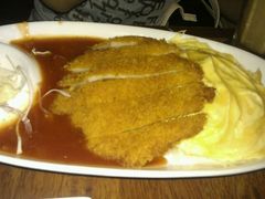 -玛格萝妮比萨屋(四平店)