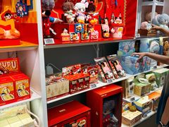 -泡泡玛特POPMART(上海环球港店)