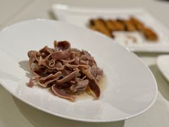 -梅龙镇酒家(南京西路总店)