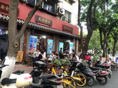 门面-大湾金牌万州烤鱼(沙河店)