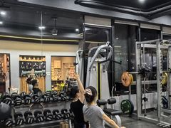 -帕瑞斯女子塑形健身(集美店)