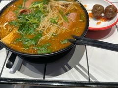 -肥汁米蘭香港米线(长宁来福士店)