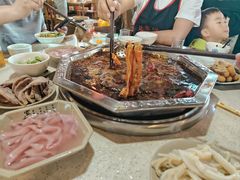 -九尺赵老四鲜鹅肠火锅