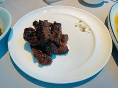 沪市牛肉粒-屋里厢上海菜馆