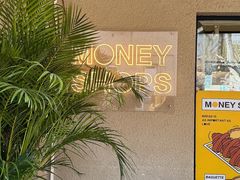 -Money Shops(愚园路店)