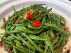 -鸽子侯·家宴·平价海鲜(市图书馆店)