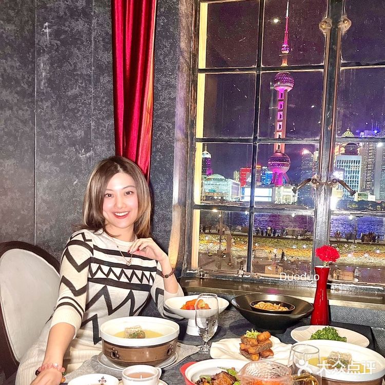 外滩上绝美的江景餐厅|这一餐品出了江南风味😋