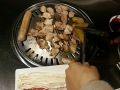 -韩聚屋韩国烤肉餐厅(新北万达店)