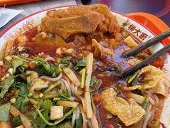 -柳大厨螺蛳粉(人民路总店)