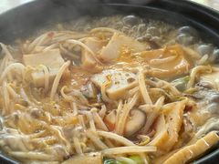 -砂锅米线
