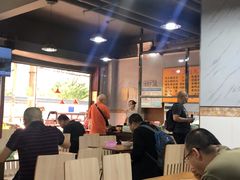 大堂-邢老三肉丸糊辣汤(西安总店)