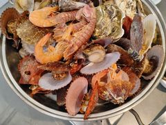 -鑫渔港海鲜本地菜·山海关浑锅(东戴河店)
