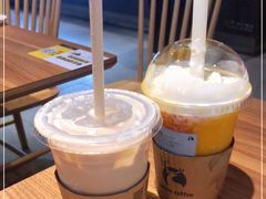 新鸳鸯红茶拿铁-瑞幸咖啡(广东外经贸大厦店)