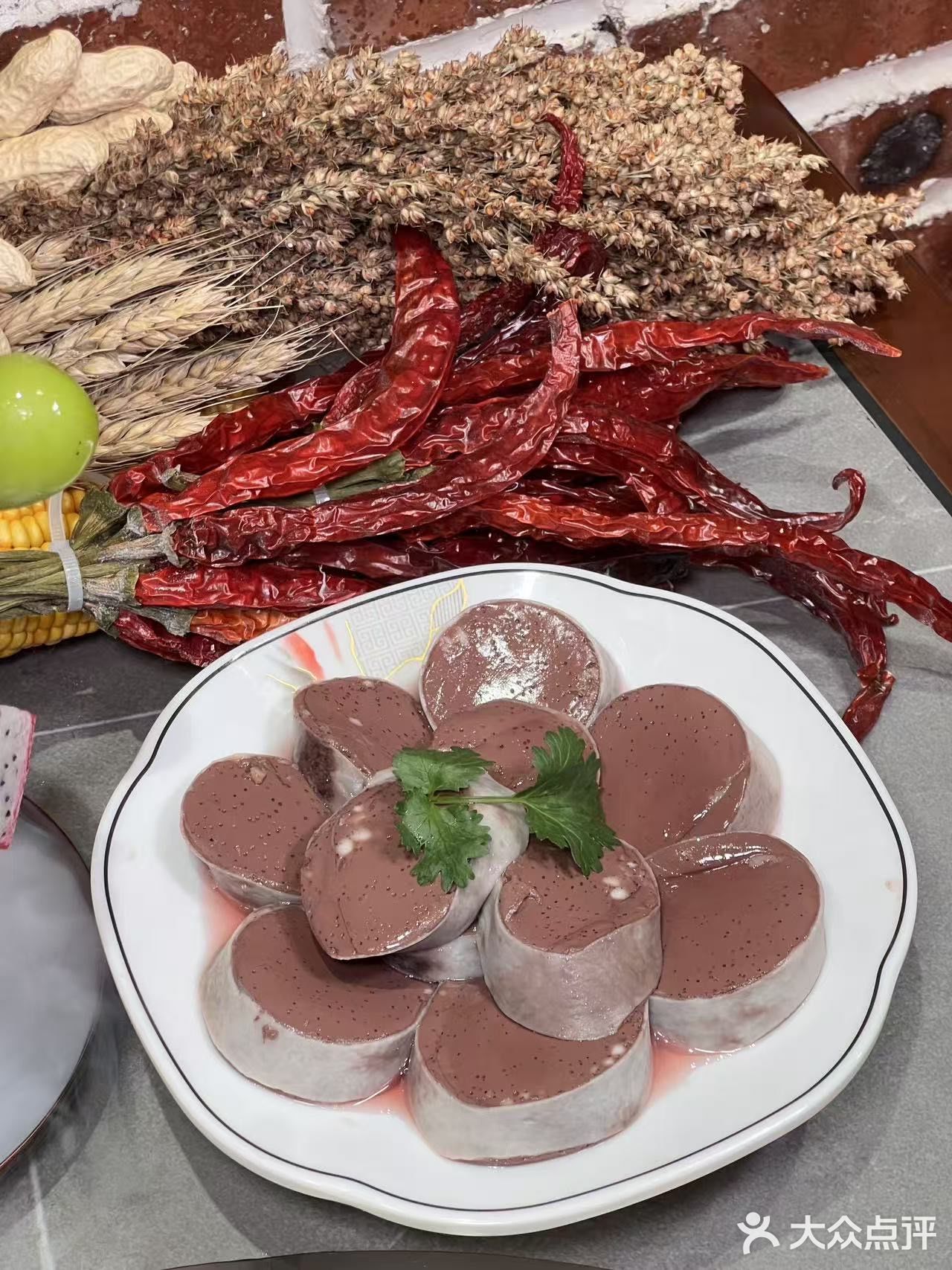 一秒回到东北那旮瘩！铁锅炖也太太太香了吧！