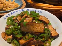 皇帝椒炒香干-吃饭皇帝大(合生汇店)