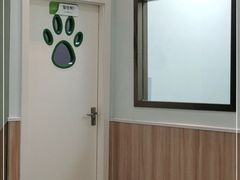 -瑞鹏宠物医院·内科·中兽医·骨科(苗圃店)