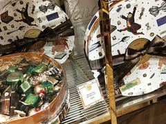 -VENCHI 闻绮(北京国贸商城店)