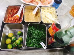 -四川小胡子海鲜(丁村万人海鲜广场店)