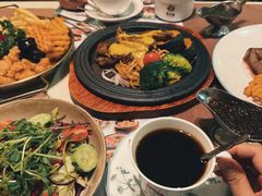 -意卡菲·欢乐聚会餐厅(华侨店)