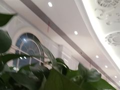 -王府井酒店(金桥港湾店)