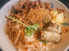 -大头虾越式风味餐厅(光明广场店)