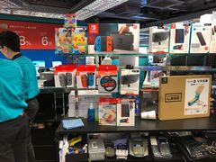 -百老汇(海港城海洋中心店)