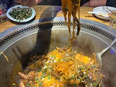 -山河屯铁锅炖(哈西站店)