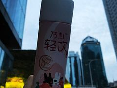 -喜士多便利店(上海虹桥枢纽国展中心云和夜泊酒店店)