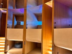 -涨巢·潮玩水疗局