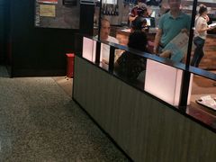 门面-肯德基(虹桥机场T2北指廊精选外卖点店)