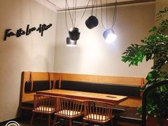 -必胜客(百联又一城店)