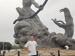 -巴陵广场