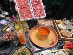 -菌自由丨野生菌火锅特色庭院餐厅(丽江古城店)