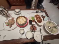 -梅利汴京烤鸭•开封豫菜地标店(东司门店)