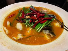 山茶油丹江大鱼头-清水亭湖北菜(大屯DT51店)