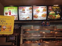 -肯德基(盘龙奥莱店)