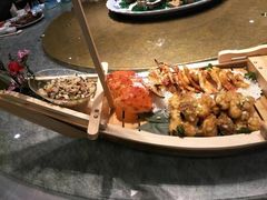 帝王蟹三仪-欢乐海岸美食联盟