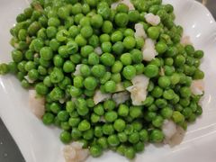 -梓檚中餐厅湖北菜小龙虾武昌鱼排骨藕汤(黄鹤楼店)