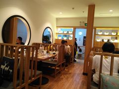 大堂-陈阿婆鱼头泡饼·京味菜(复兴路店)