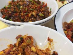 -笨罗卜浏阳菜馆(太平街店)