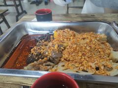 -肥肠鸡冷锅串串(广元利州广场店)