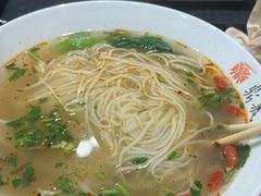 -鼎义丰功夫面(星光大道店)