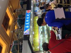 -覃记海鲜美食餐厅