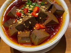 土冒血旺-炉小二铜锅牛蛙•川湘菜(三里屯店)