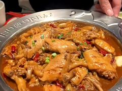 -胖哥俩肉蟹煲(湖滨银泰in77店)