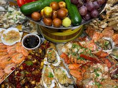 -日进一片海.生腌海鲜火锅.宵夜烧烤(三里屯总店)